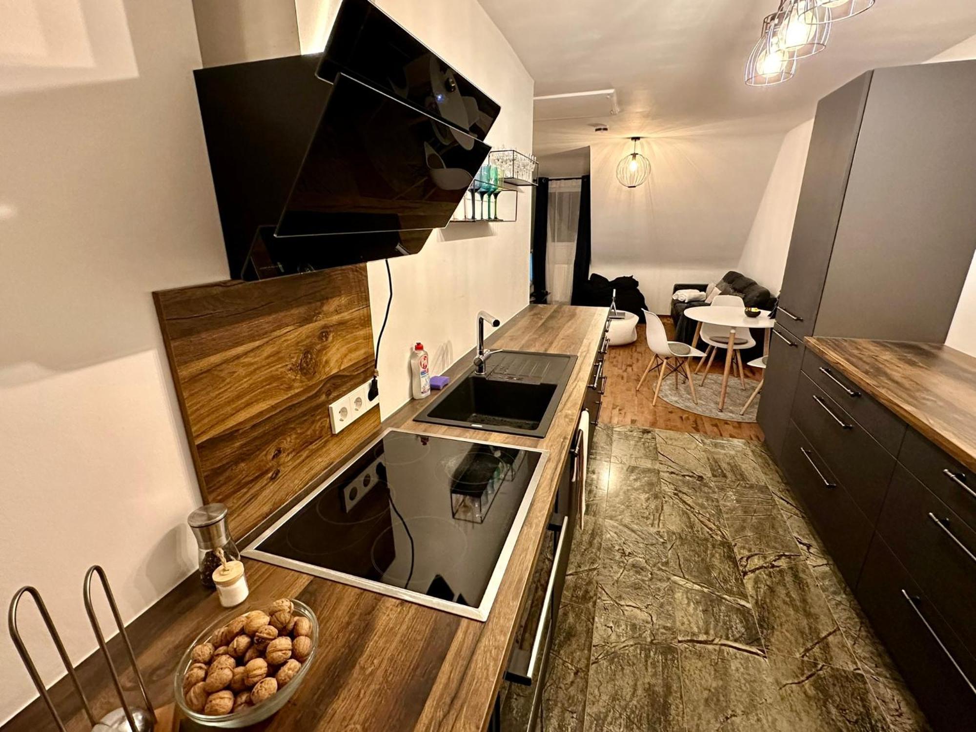 77M² - 3 Zi Modern Zentrum Kueche Dachterrasse Wlan كارلسروه المظهر الخارجي الصورة